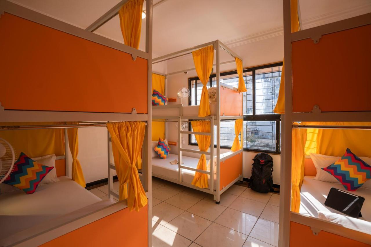 Gostops Bengaluru, Gandhi Nagar Majestic Exteriér fotografie